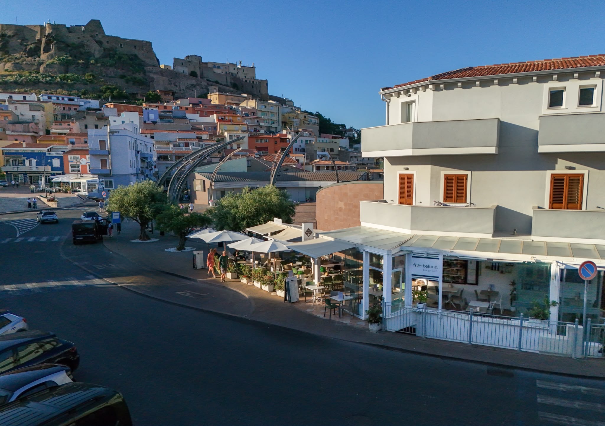 Fronteluna e il borgo di Castelsardo